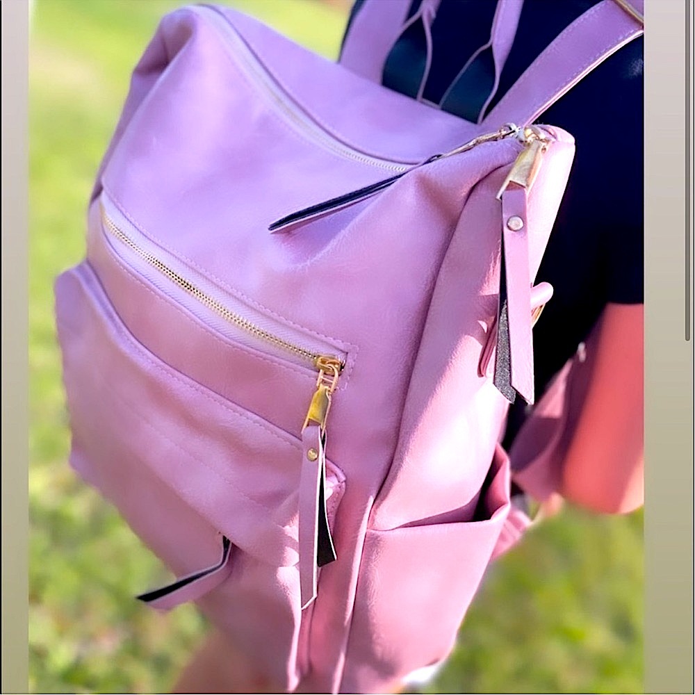 🆕💗CLASSY CLOTH: BLUSH Backpack - Picture 3 of 7